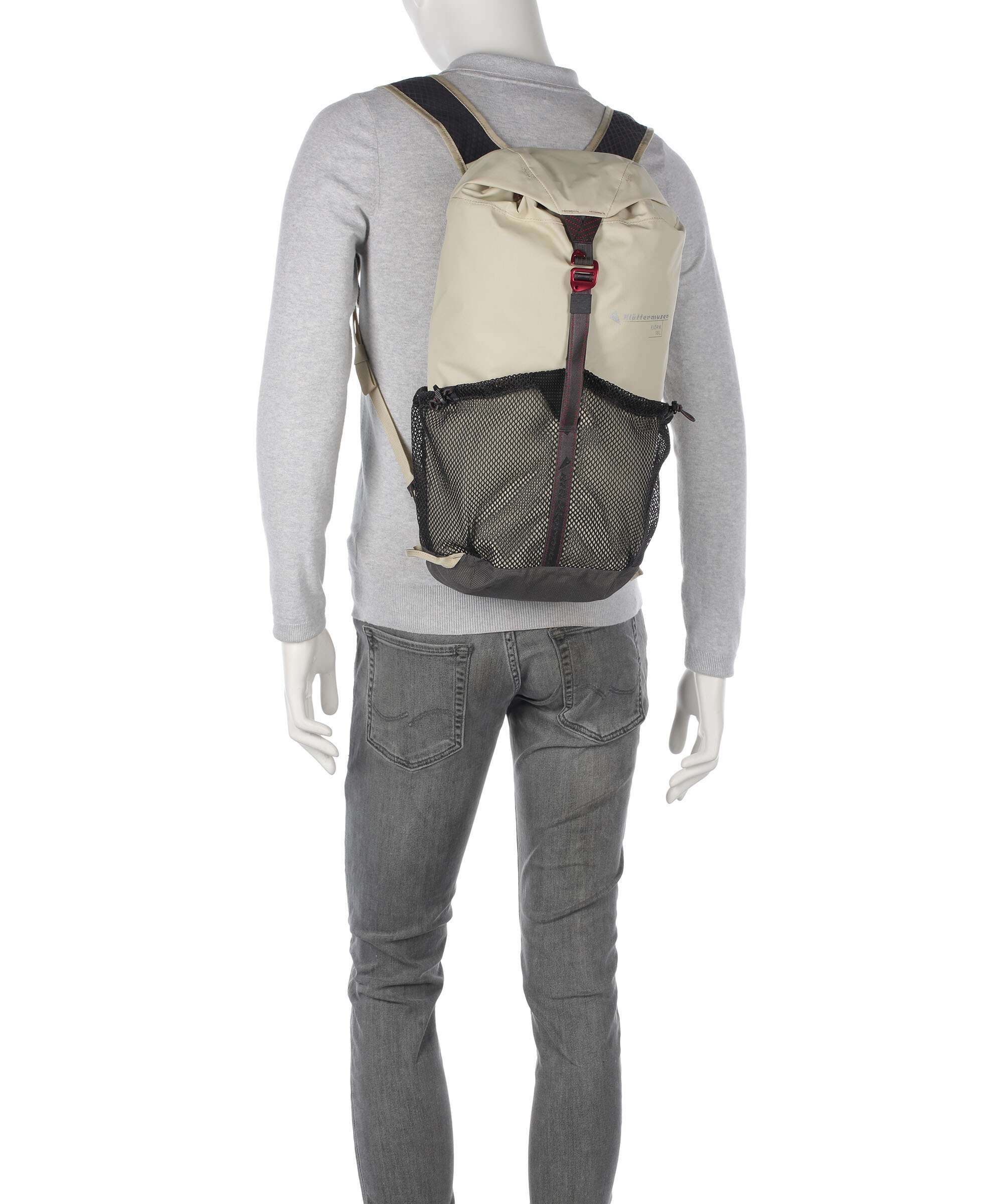 Klättermusen Fjörm 18 Trekking backpack dark hights