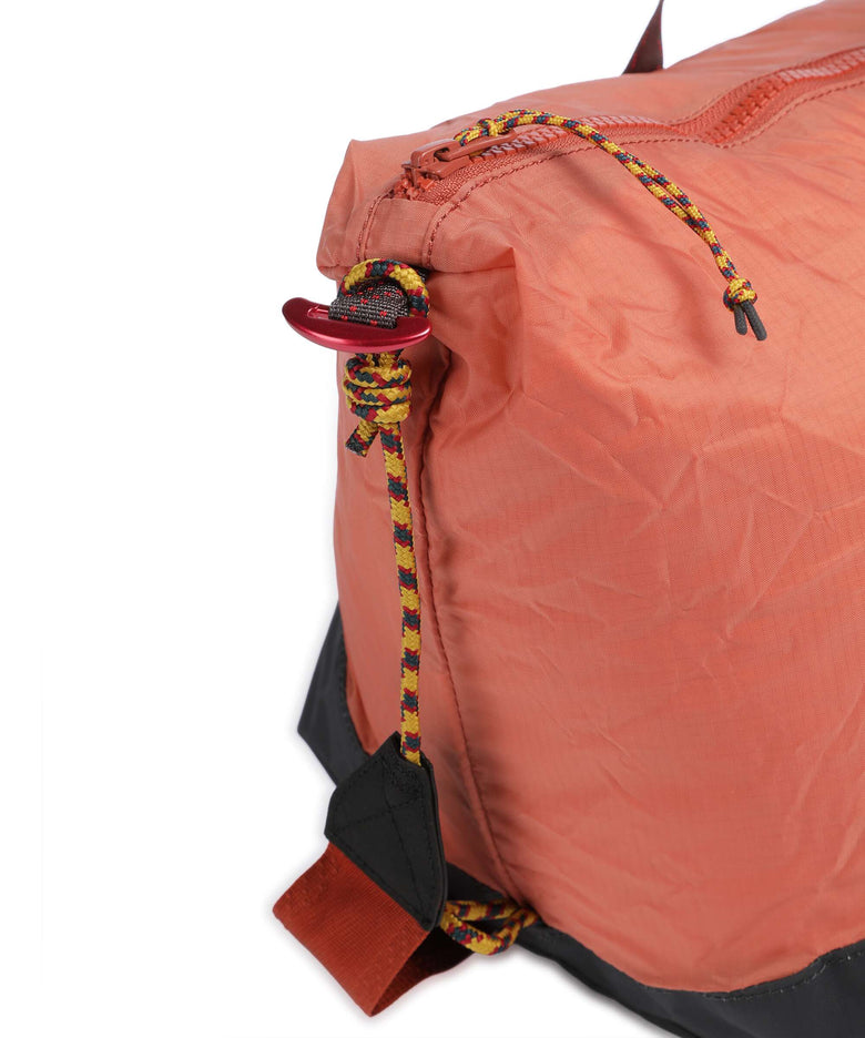 Klättermusen Mimer 25 Weekend bag cloud berry