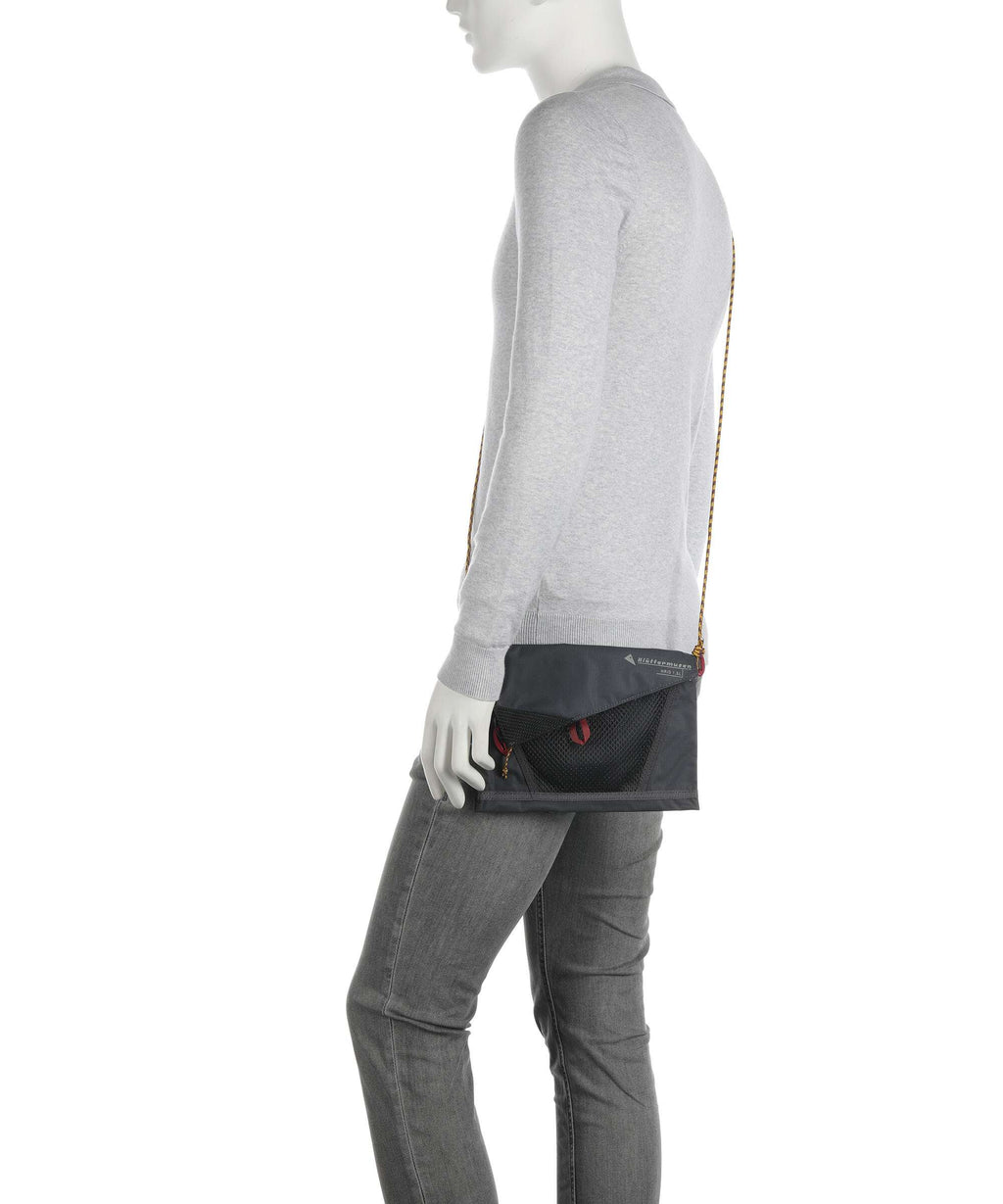 Klättermusen Hrid WP 1,5 Crossbody bag raven