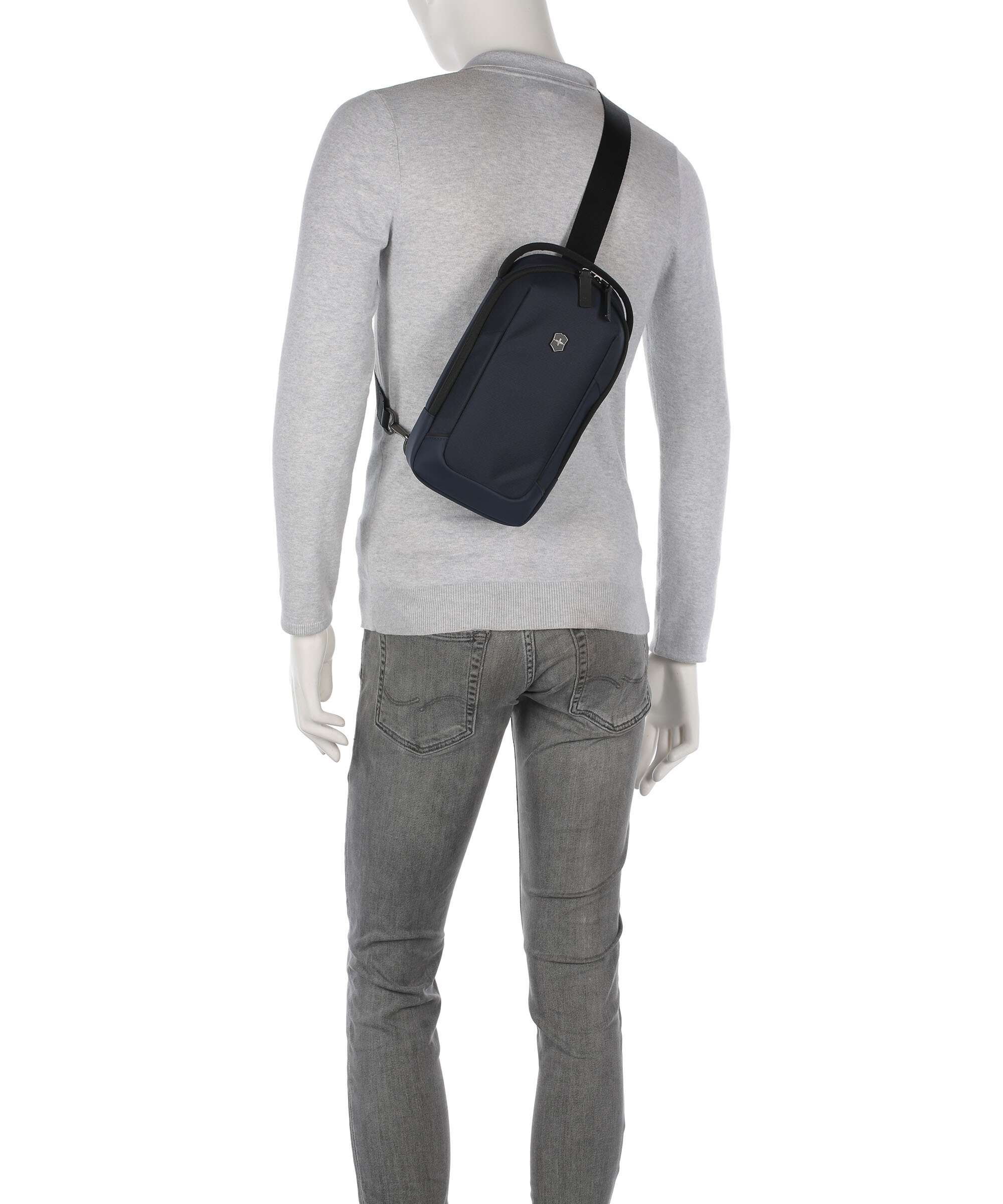 Victorinox Altmont Modern Sling bag navy blue
