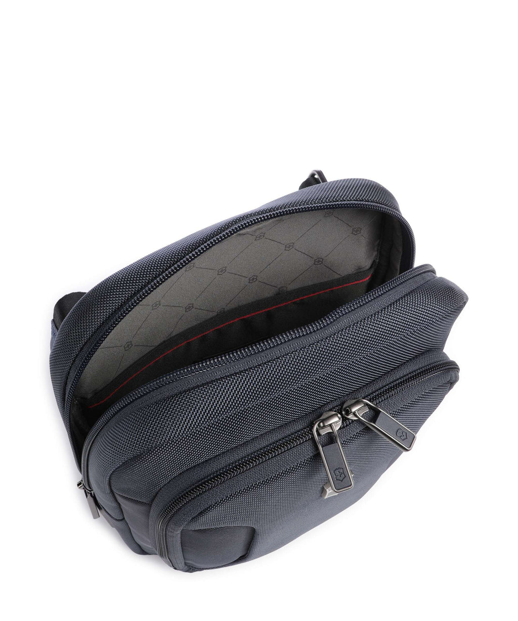 Victorinox Werks Traveler 7.0 Crossbody bag navy blue