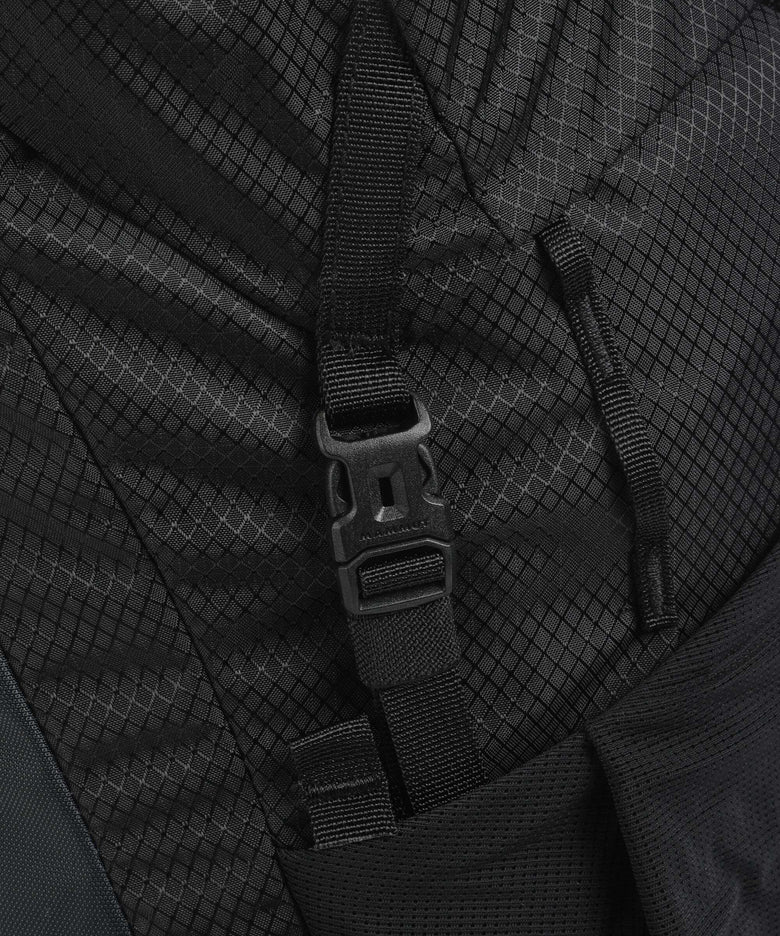 Mammut Ducan 26 W Hiking backpack black