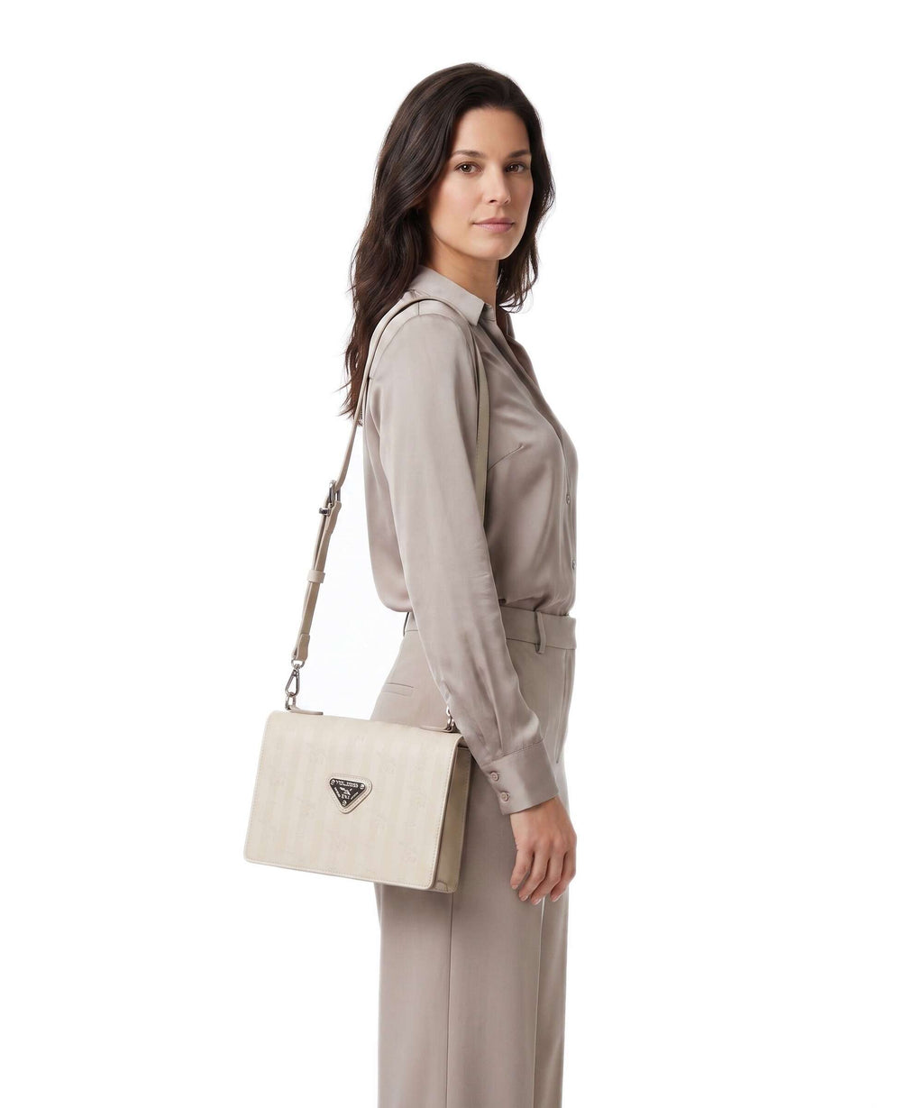 Maison Mollerus Vinerus Melide Crossbody bag pearl