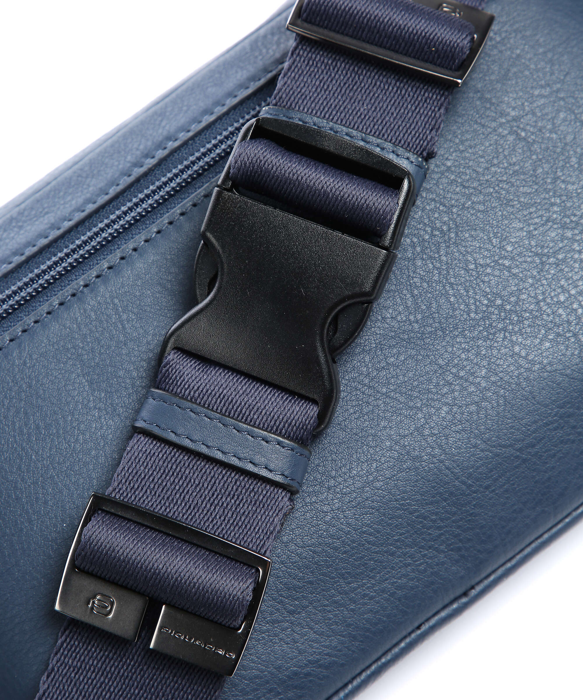 Piquadro AKRON Fanny pack blue