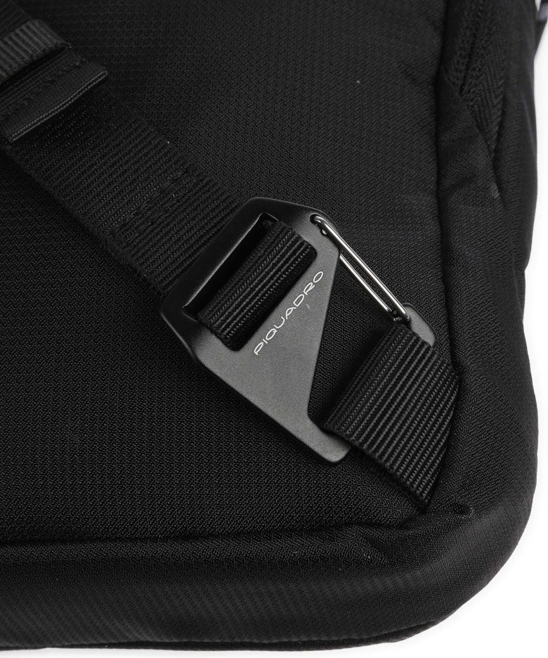 Piquadro S125 Sling bag black