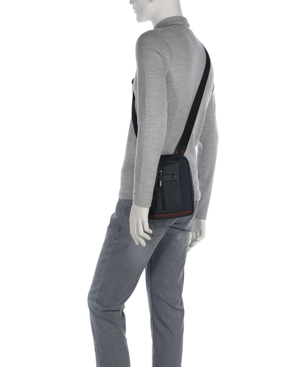 Piquadro Brief 2 Crossbody bag blue/cognac