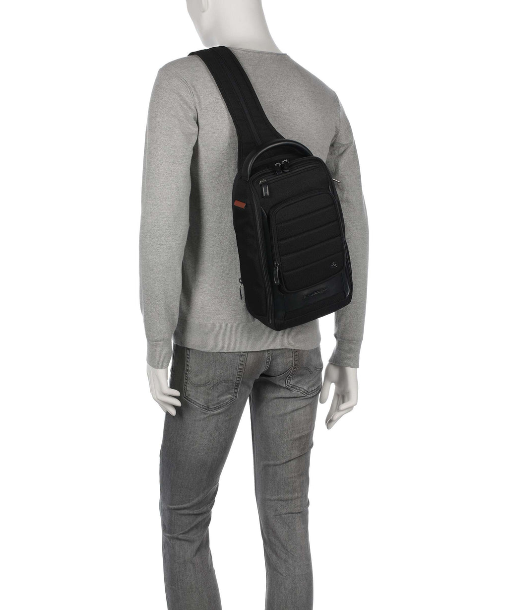 Piquadro Oberon 11 Sling bag black