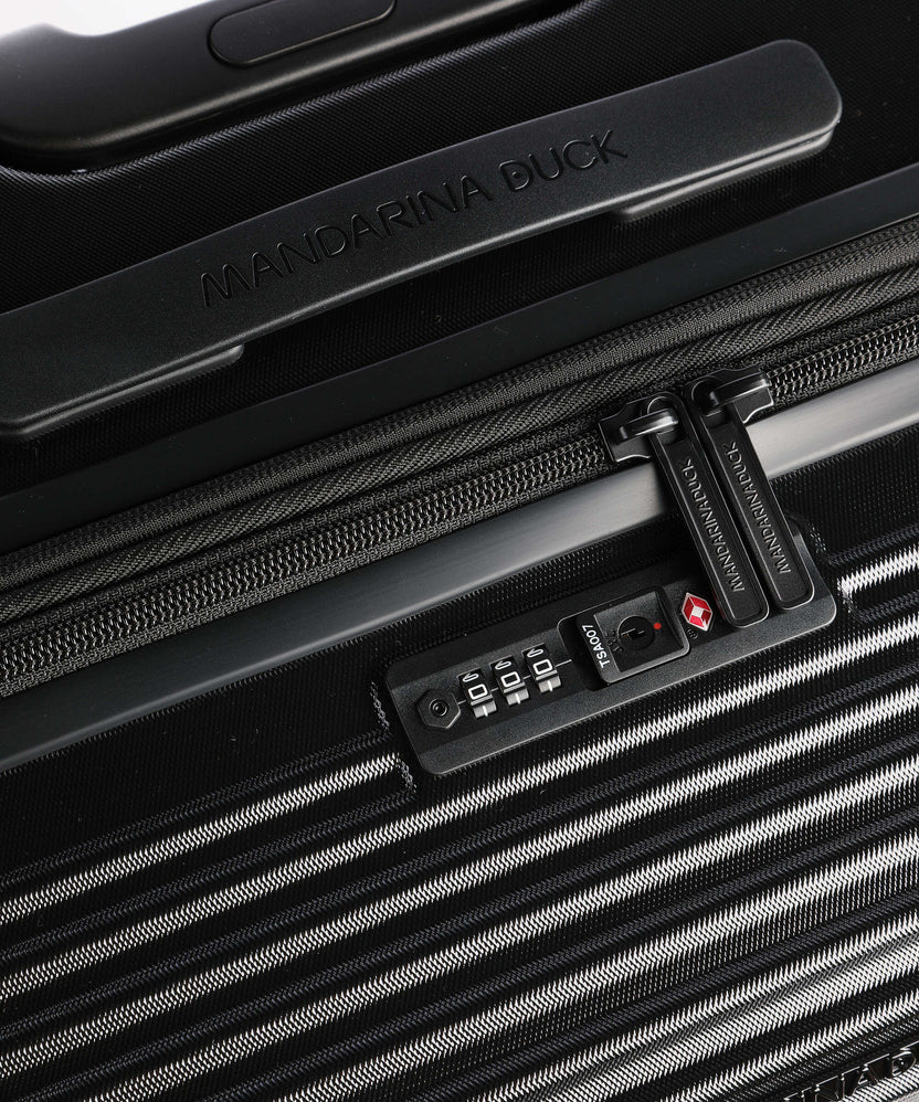 Mandarina Duck Tank Case Spinner (4 wheels) black