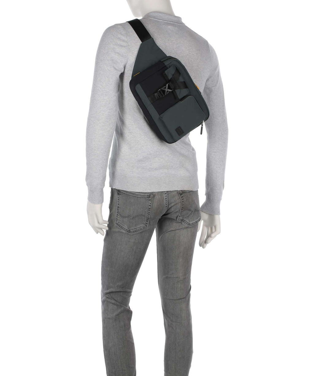Mandarina Duck Y-Lite Belt bag pine green
