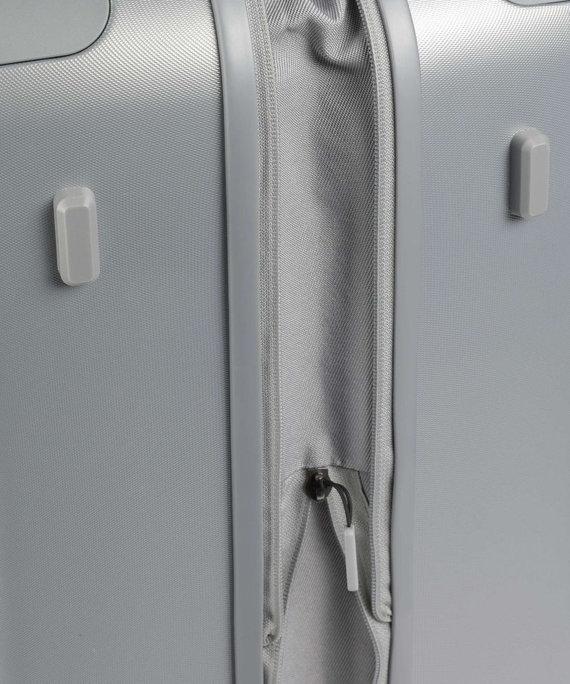 Mandarina Duck Smart Duck Spinner (4 wheels) iron