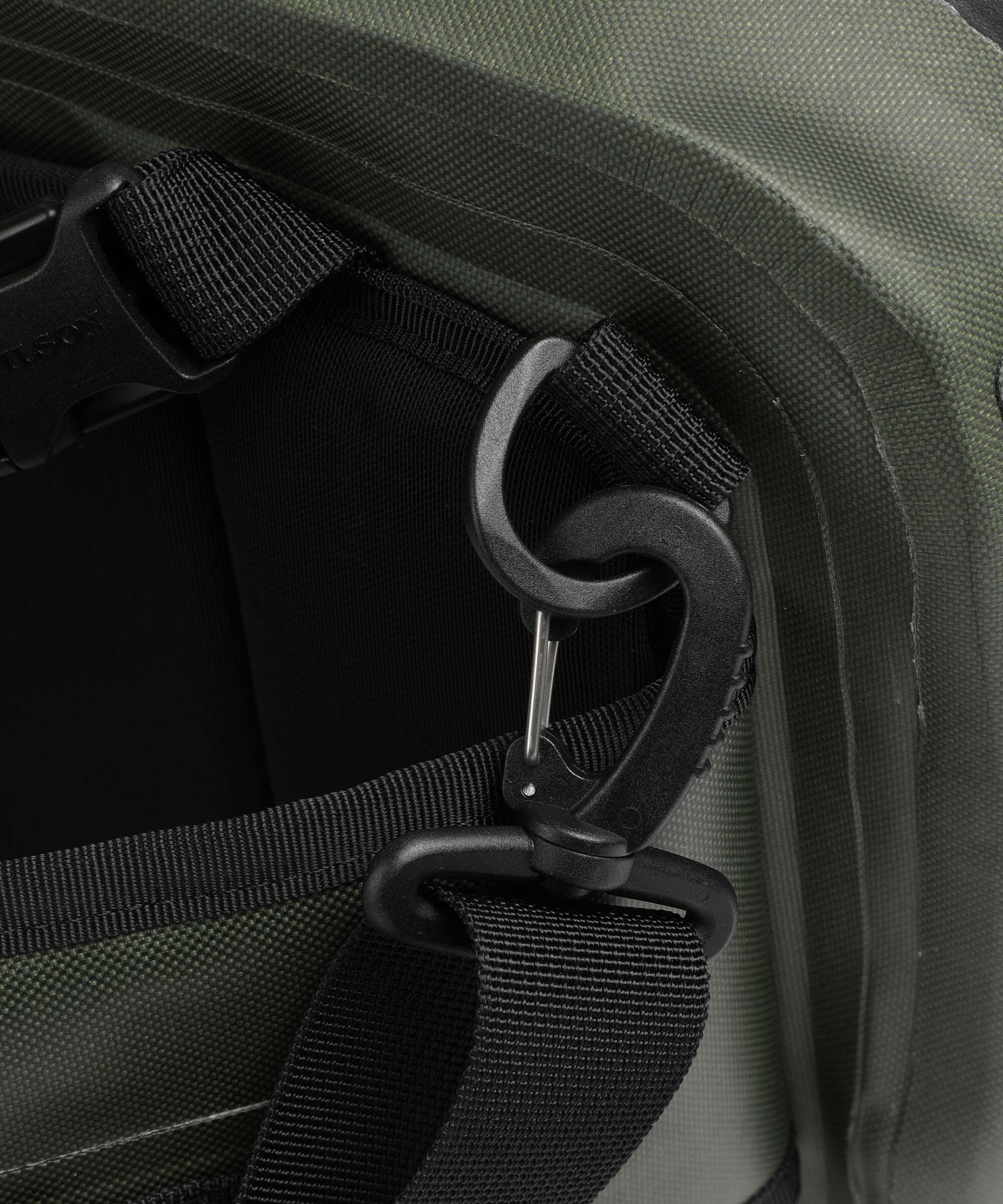 Filson Dry Crossbody bag green