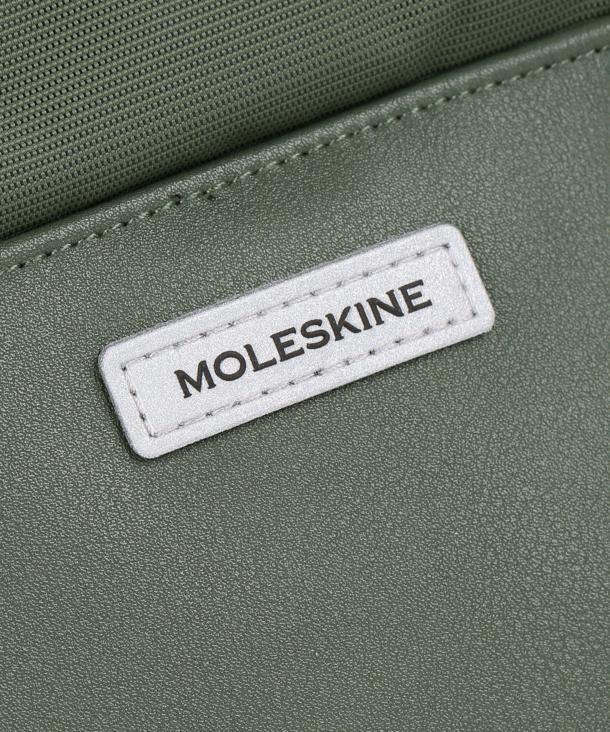 Moleskine Metro Backpack mossgrün
