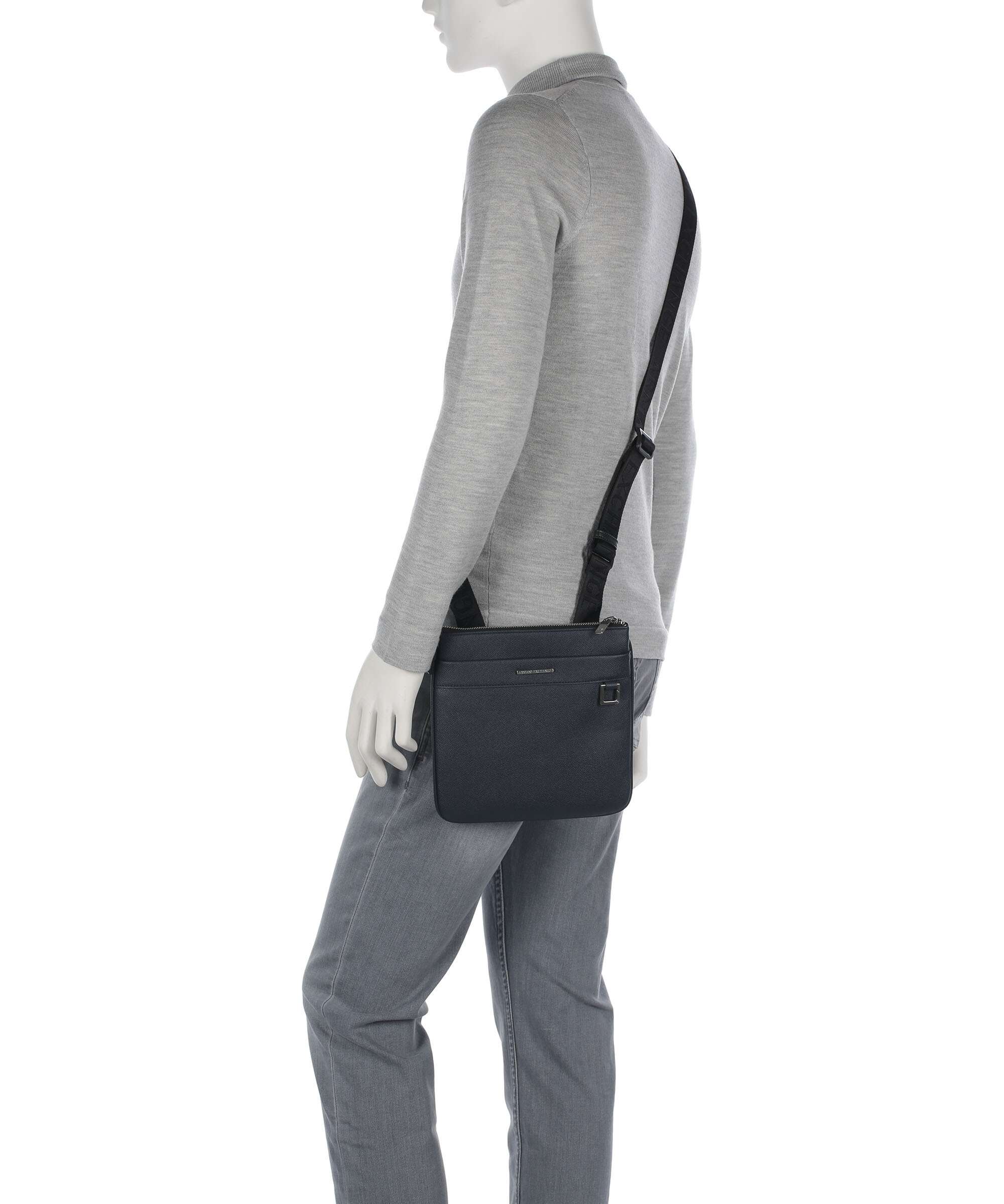 Armani Exchange New York Crossbody bag navy salute