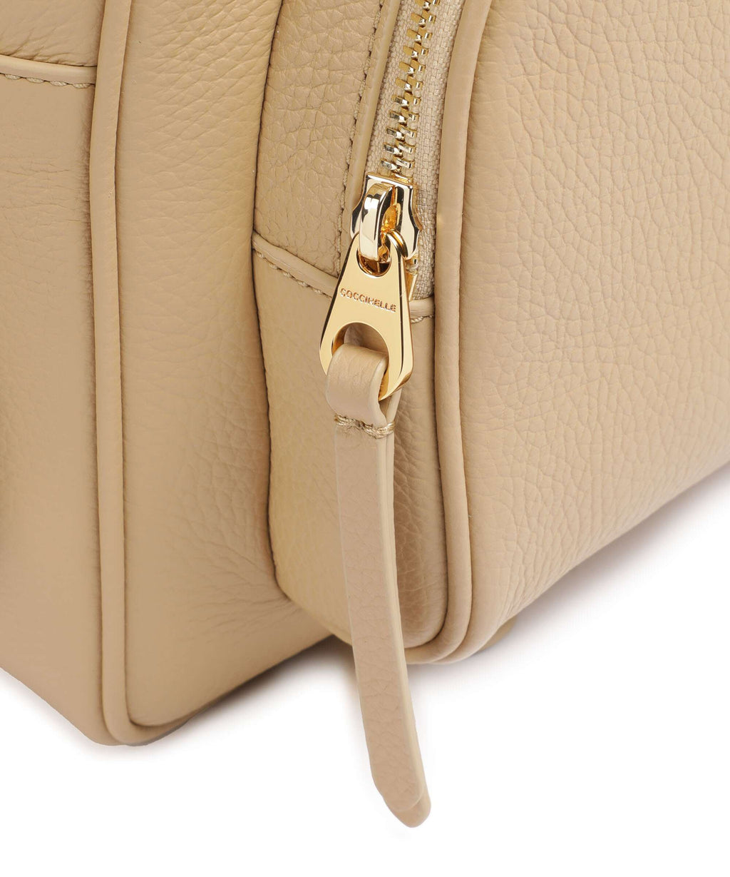 Coccinelle Gleen Backpack fresh beige