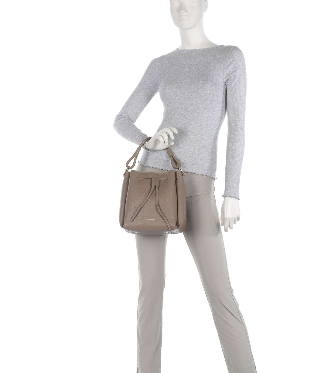 Coccinelle Eclyps Bucket bag warm taupe