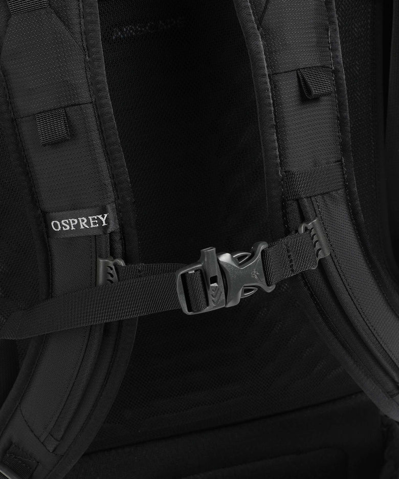 Osprey Farpoint Fairview 65 Backpack with wheels black