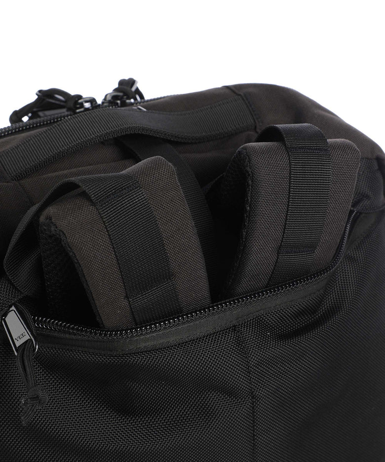 Topo Designs Global 40 Travel backpack black