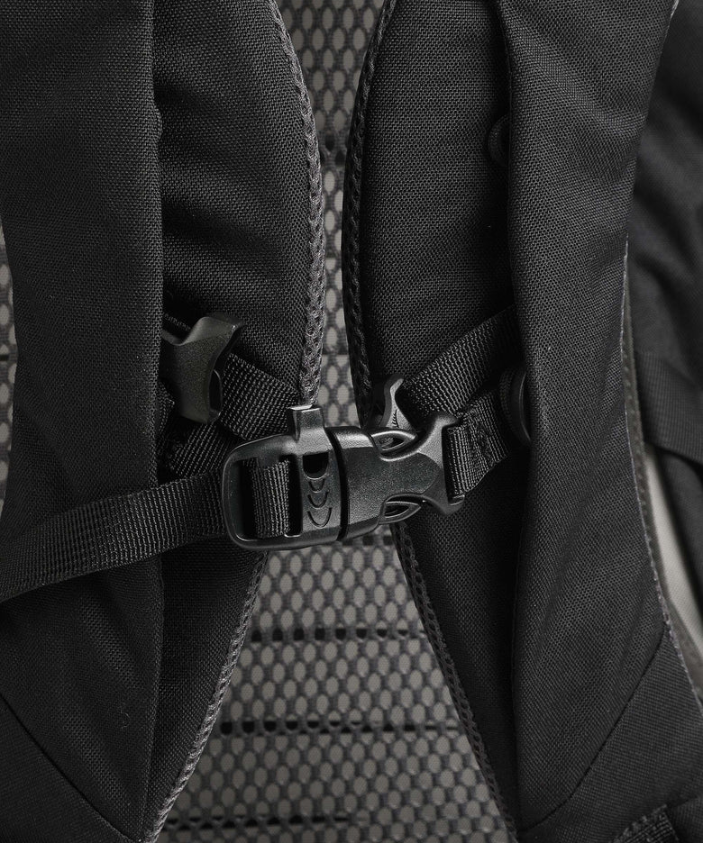 Osprey Farpoint Trek 75 Trekking backpack black