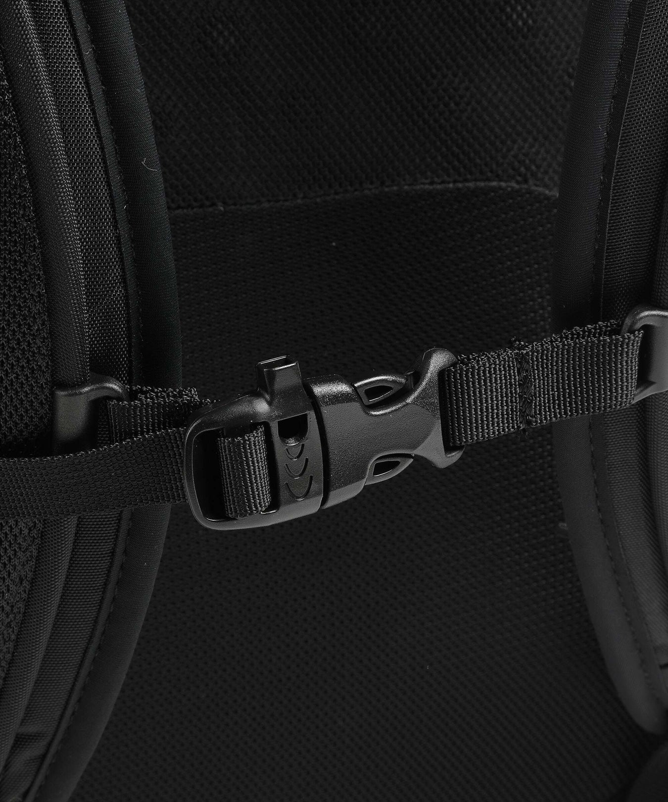 Osprey Quasar Backpack black