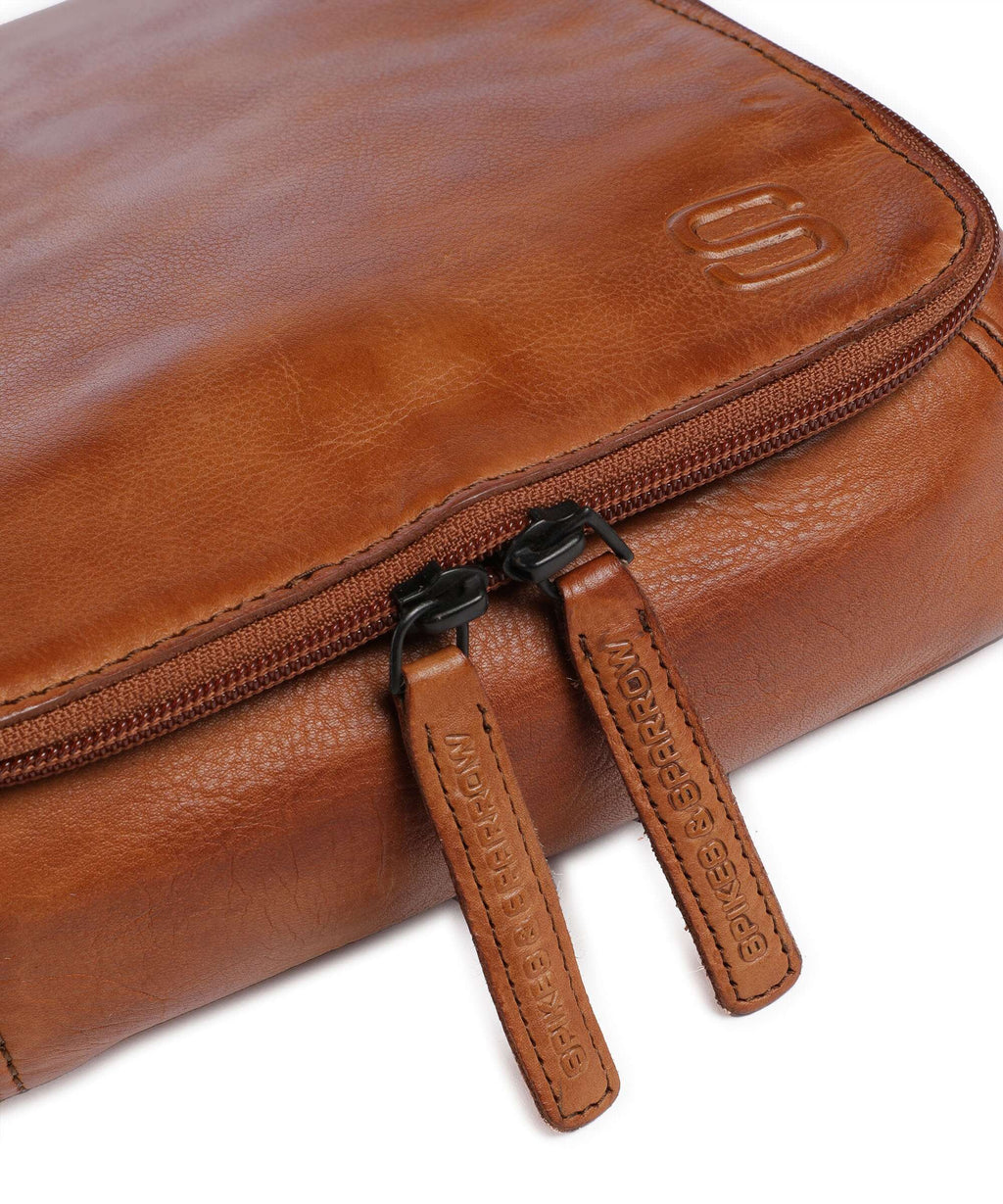 Spikes & Sparrow Apache Midian Toiletry bag brandy