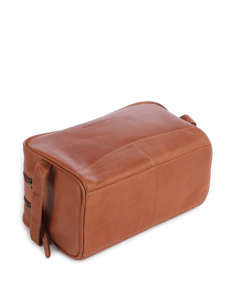 The Chesterfield Brand Cow Wax Pull Up Stacey Toiletry bag cognac