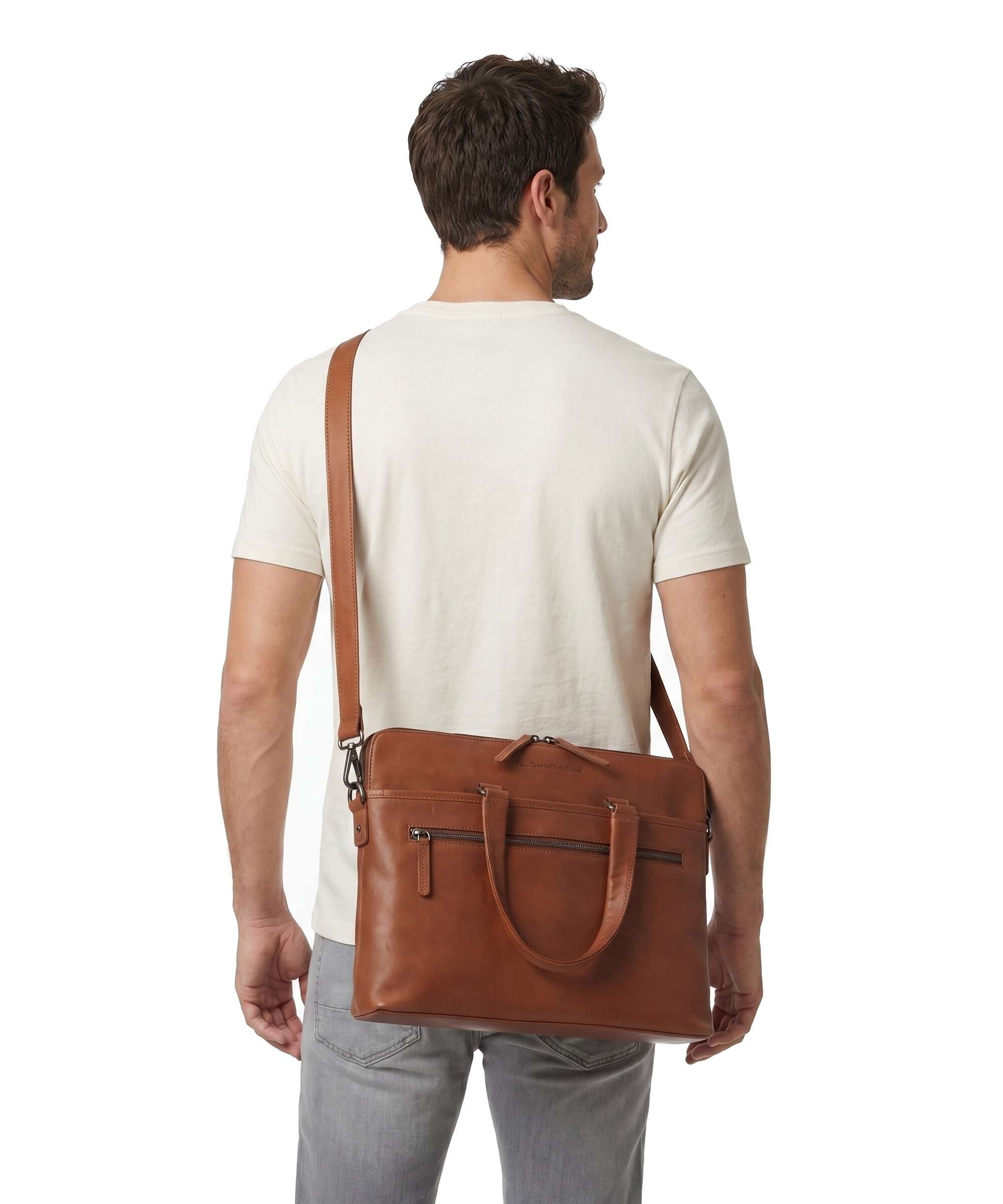 The Chesterfield Brand Wax Pull Up Cow Elvas Laptop bag cognac