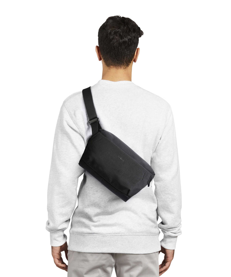 Bellroy Venture 6 Sling bag ranger green
