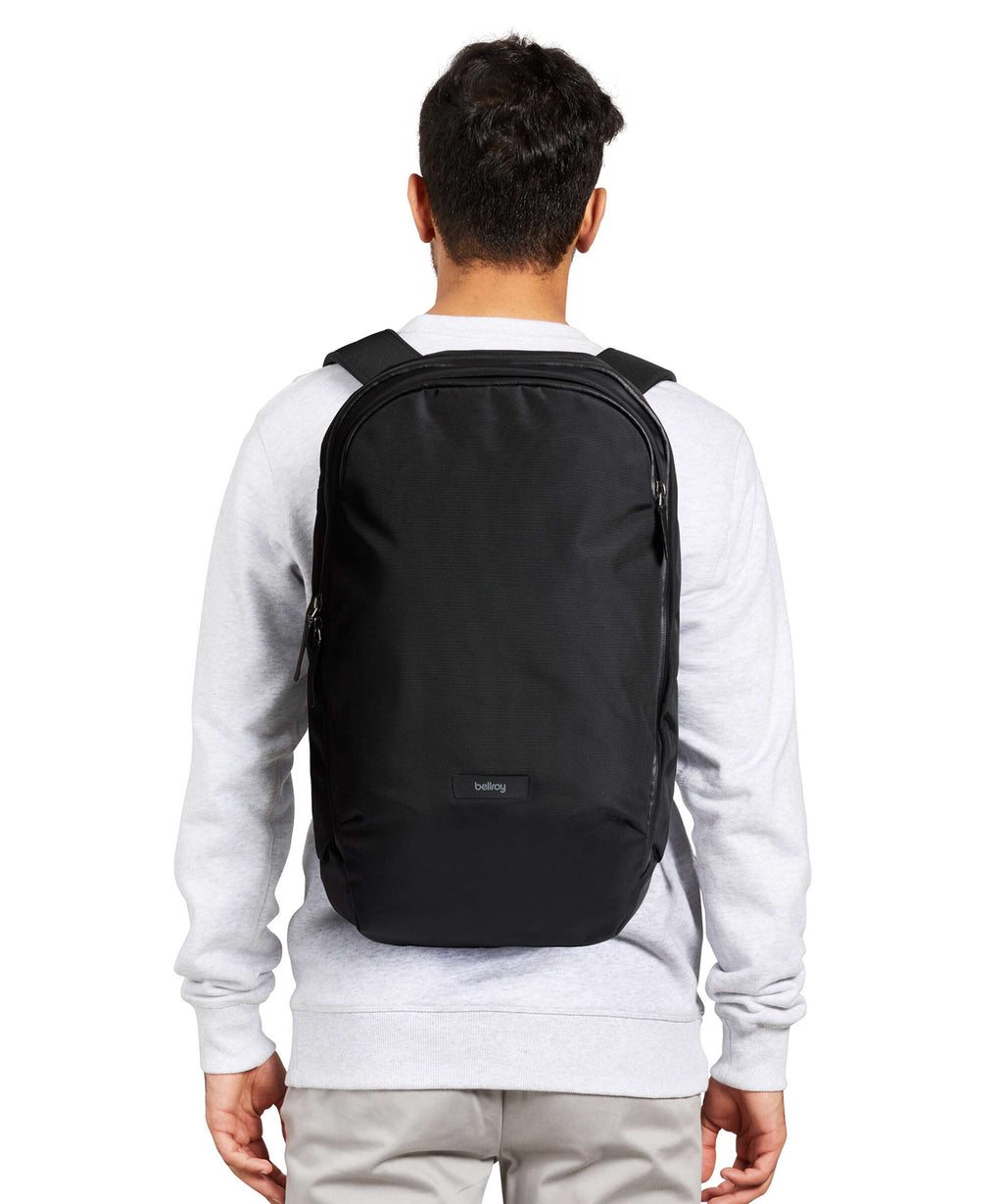 Bellroy Transit 22 Pro Backpack black