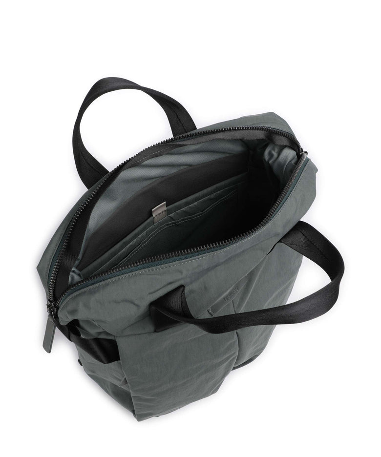 Bellroy Tokyo 20 Backpack bag everglade