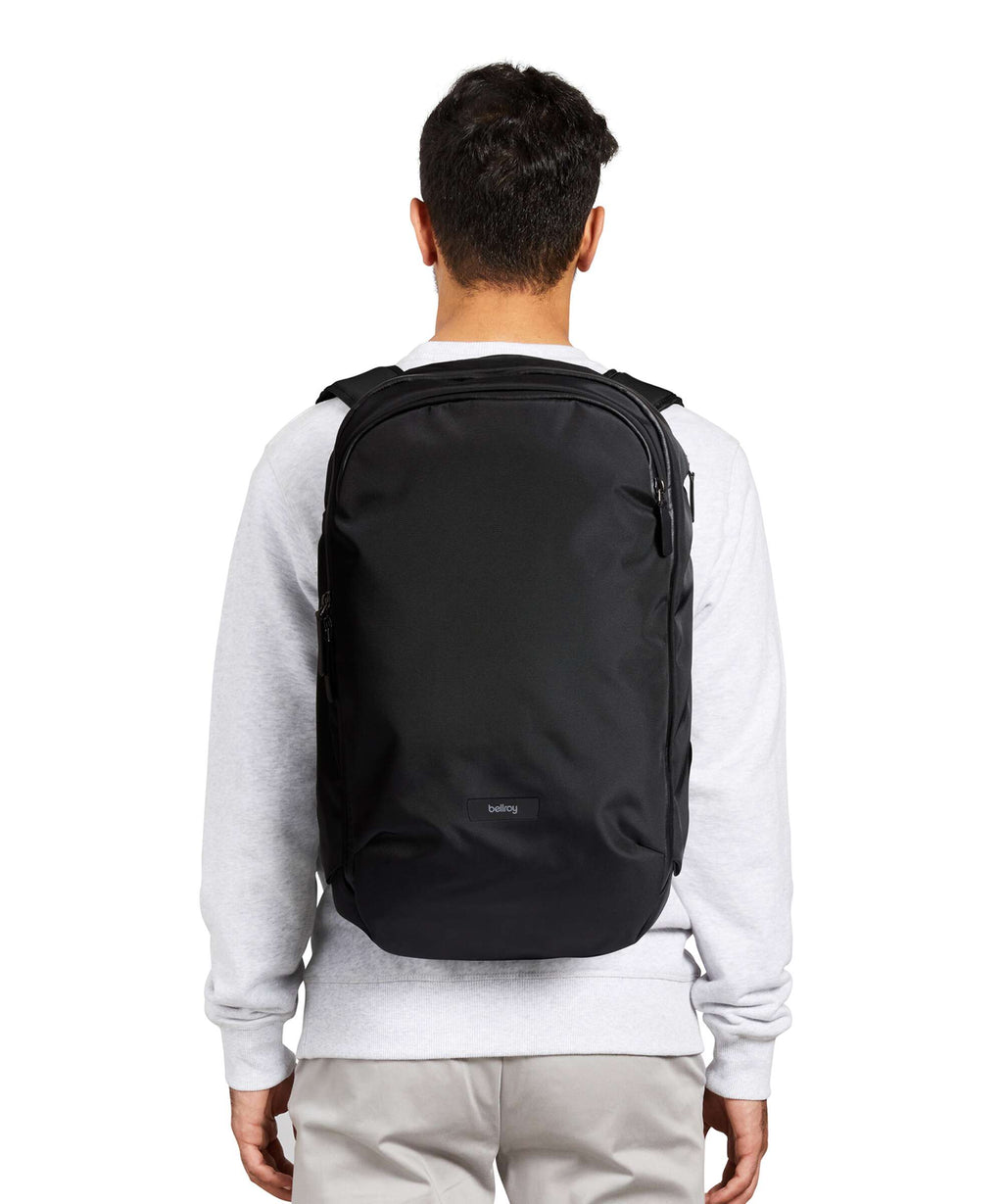 Bellroy Transit 28 Pro Backpack black