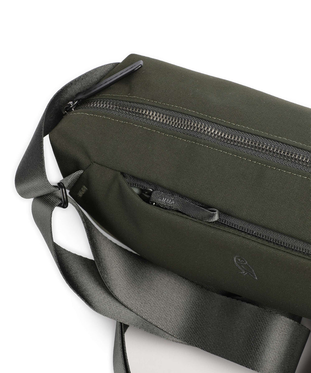 Bellroy Classic 5 Sling bag olive