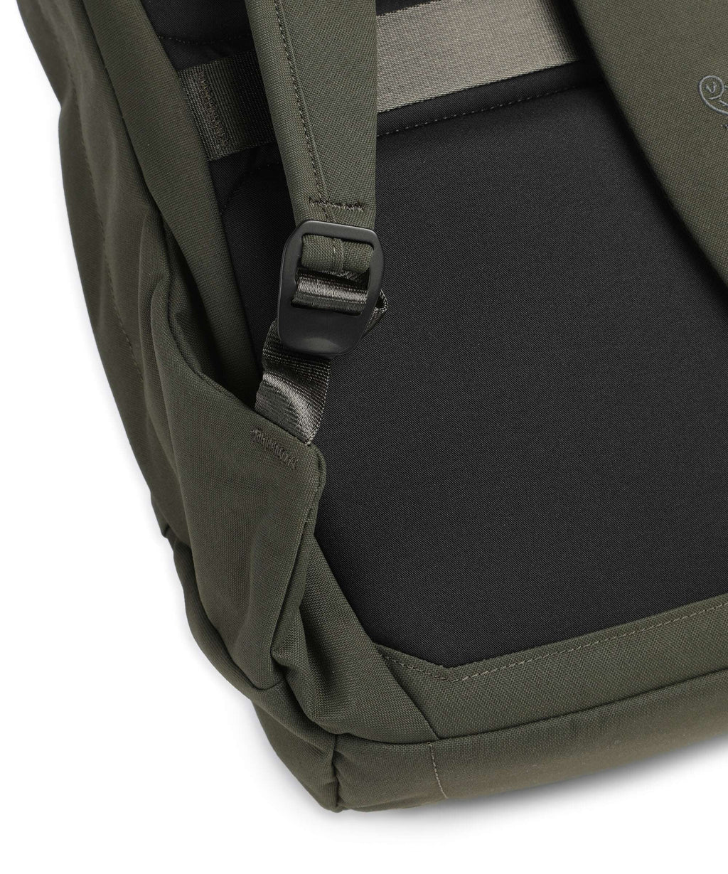 Bellroy Classic 20L Backpack olive