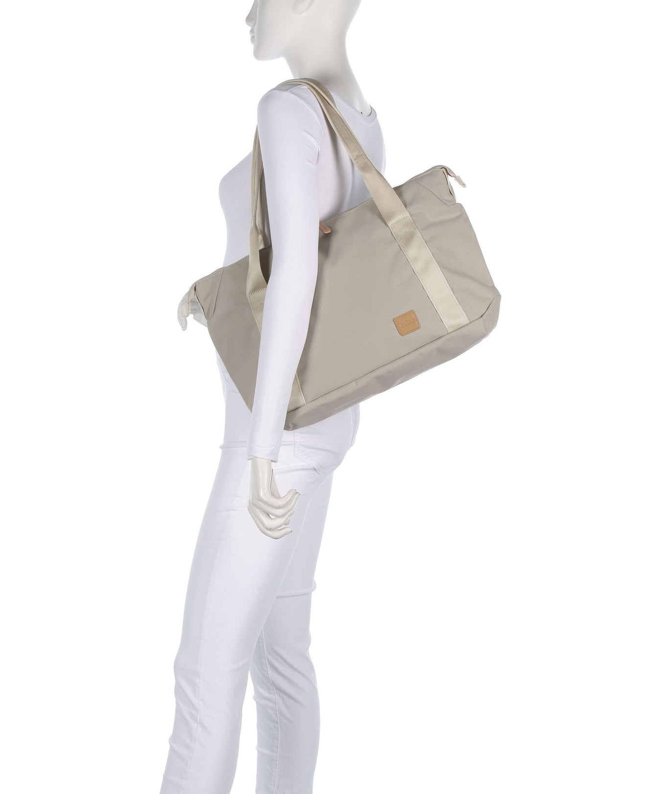 Bellroy Classic Tote bag tahini