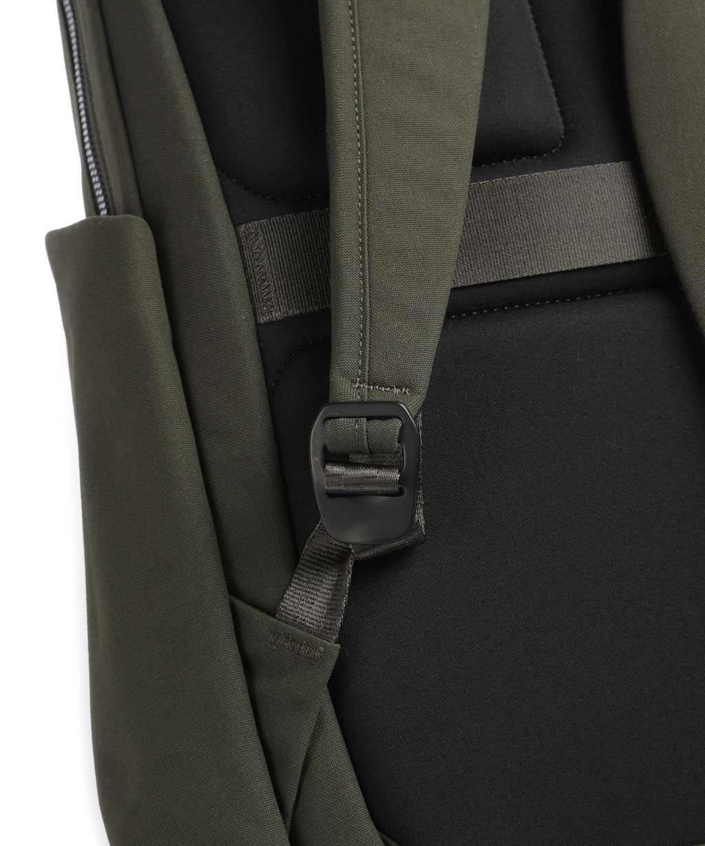 Bellroy Classic 21L Backpack olive