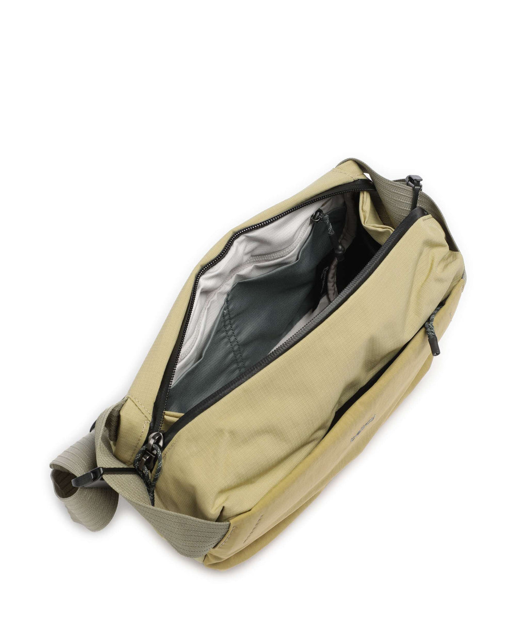 Bellroy Venture 6 Sling bag safari