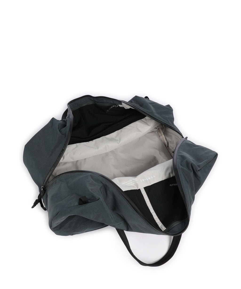 Bellroy Venture 40L Ready Weekend bag deep ocean