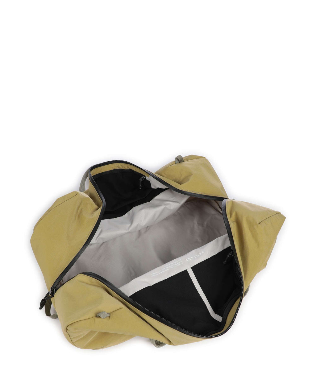 Bellroy Venture 55L Ready Weekend bag safari